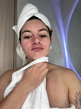 AtheneaRossi online show from 17, 2, 2026