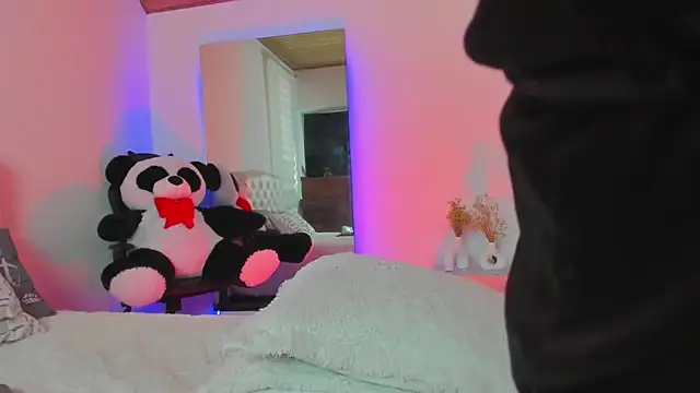 AtheneaRossi online show from 21, 3, 2025