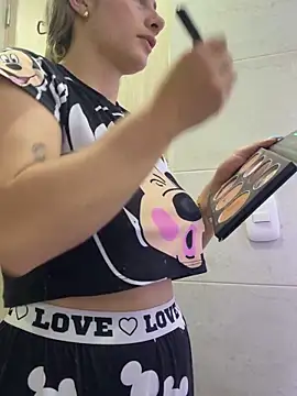 AtheneaRossi online show from 21, 2, 2026