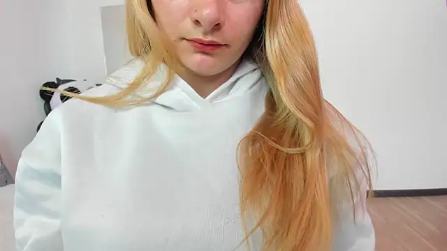 AtheneaRossi online show from 13, 3, 2025