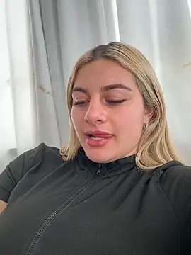 AtheneaRossi online show from 12, 9, 2025