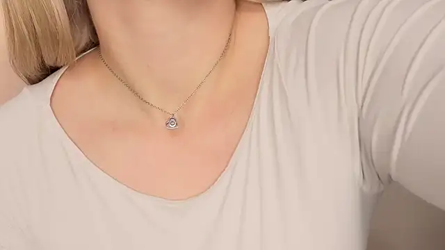 AtheneaRossi online show from 21, 10, 2025