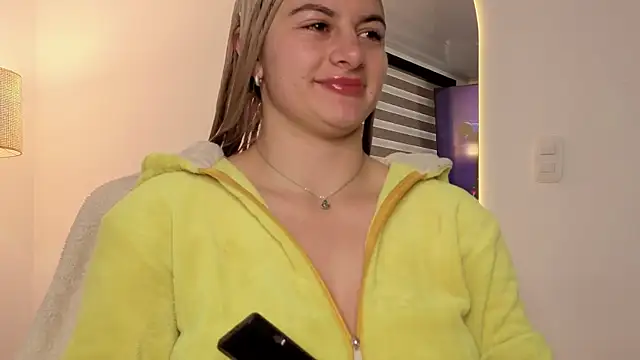 AtheneaRossi online show from 11, 10, 2025