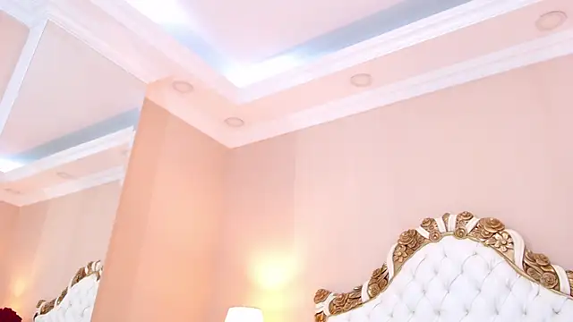 AdelinaVans online show from 13, 3, 2025