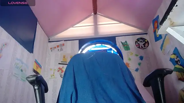 vitoria23  online show from 22, 12, 2025