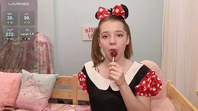 PrincessLittleKiki online show from 31, 10, 2025