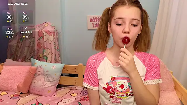 PrincessLittleKiki online show from 4, 11, 2025