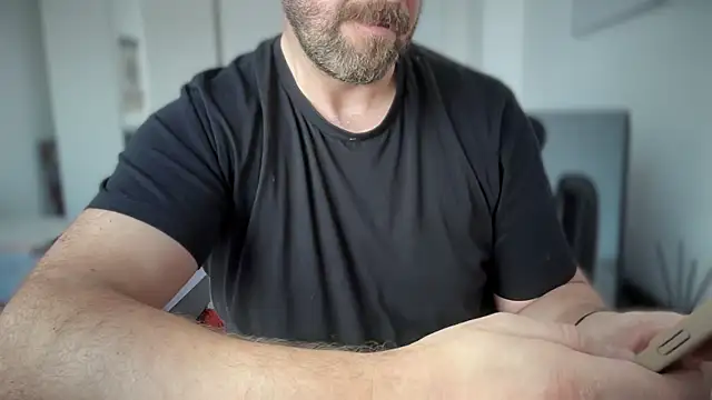 Mr Beef online show from 21, 2, 2025