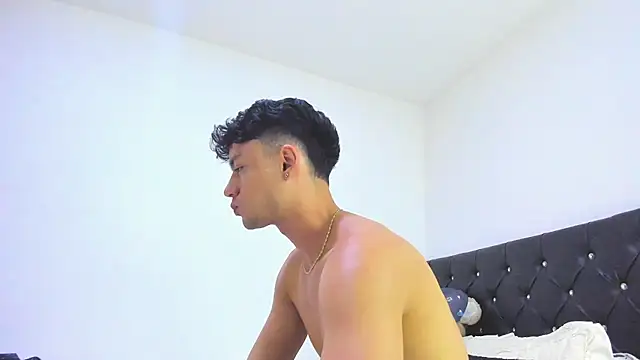 Sebastian-Dash online show from 7, 2, 2025