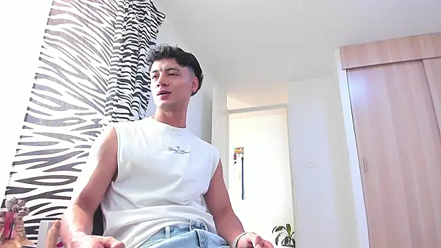 Sebastian-Dash online show from 1, 3, 2025