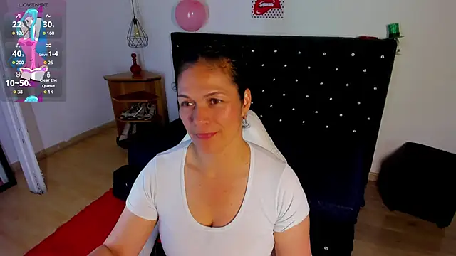 Aliciia cute1 online show from 23, 4, 2026