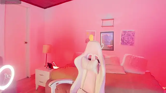 Aliciia cute1 online show from 8, 10, 2025