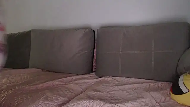  JustmeHere  online show from 20, 2, 2026