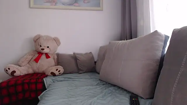  JustmeHere  online show from 11, 11, 2025