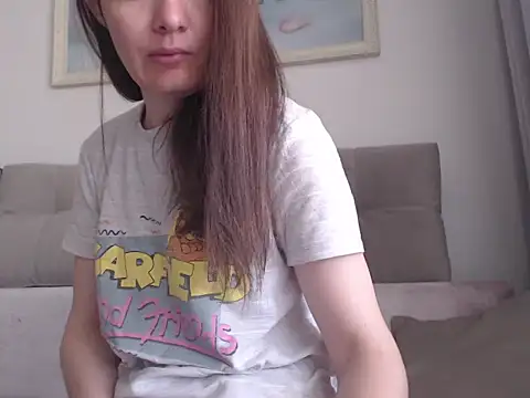  JustmeHere  online show from 11, 4, 2026