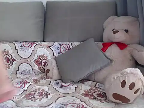  JustmeHere  online show from 31, 10, 2025