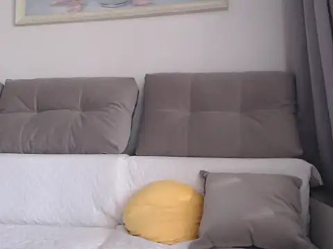  JustmeHere  online show from 28, 4, 2026