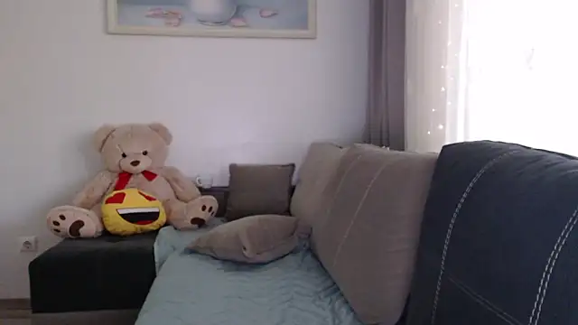  JustmeHere  online show from 7, 11, 2025