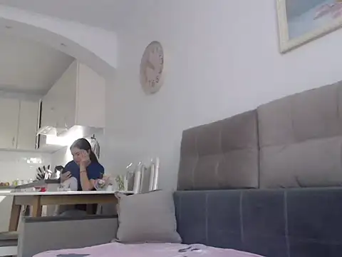  JustmeHere  online show from 26, 9, 2025