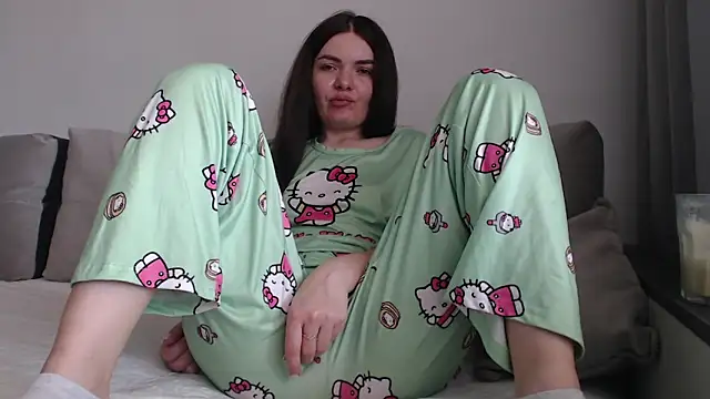  JustmeHere  online show from 1, 3, 2026