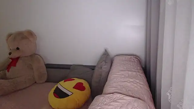  JustmeHere  online show from 20, 12, 2025