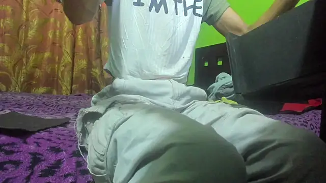 Brenda Smith69 online show from 16, 12, 2025