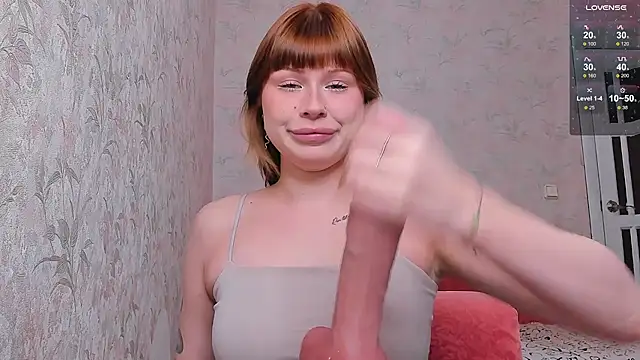 Snowgirl  online show from 13, 9, 2025