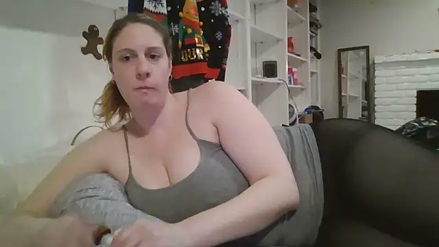 Snapshot of MsLG12301 chatting on 24, 2, 2025 MsLG12301 online show from 24, 2, 2025