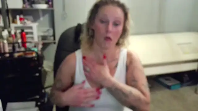 Lisalovely6981 online show from 12, 2, 2025