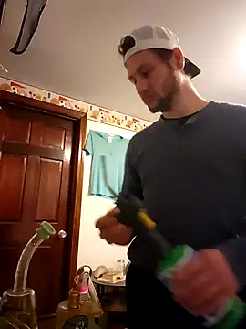 Snapshot of Seymour93 chatting on 7, 1, 2025 Seymour93 online show from 7, 1, 2025