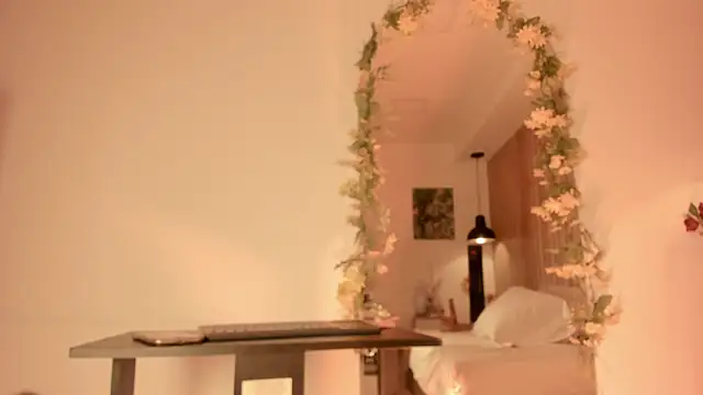 sofiesoft online show from 16, 9, 2025