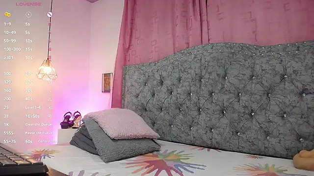 Uzziah Sabag online show from 20, 9, 2025