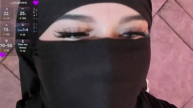 Snapshot of anna-henao chatting on 22, 11, 2025 anna-henao online show from 22, 11, 2025