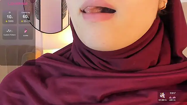 Snapshot of anna-henao chatting on 6, 3, 2025 anna-henao online show from 6, 3, 2025