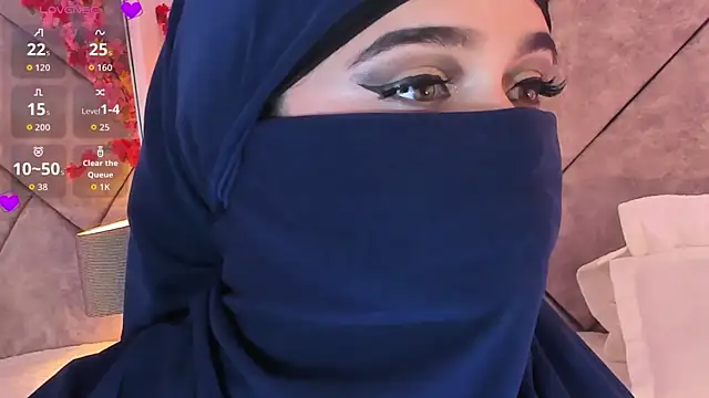 anna-henao online show from 13, 12, 2025