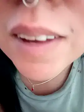 Celestte22 online show from 2, 2, 2025