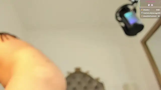 Snapshot of Pushaina__ chatting on 11, 3, 2025 Pushaina online show from 11, 3, 2025