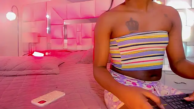 naomy  xx online show from 22, 3, 2025