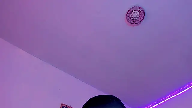 naomy  xx online show from 6, 3, 2025