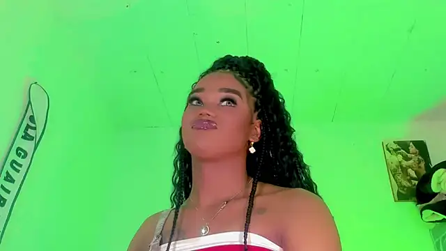 naomy  xx online show from 20, 9, 2025