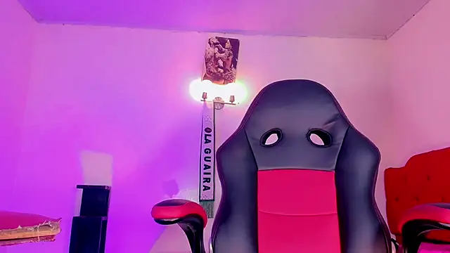 naomy  xx online show from 7, 11, 2025