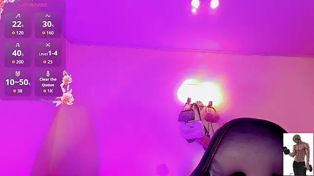 naomy  xx online show from 6, 1, 2026