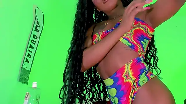 naomy  xx online show from 23, 9, 2025