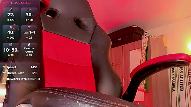 naomy  xx online show from 15, 3, 2026