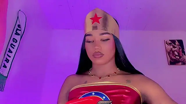 naomy  xx online show from 15, 10, 2025