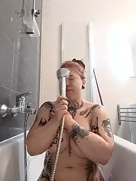 divine eve online show from 8, 1, 2026