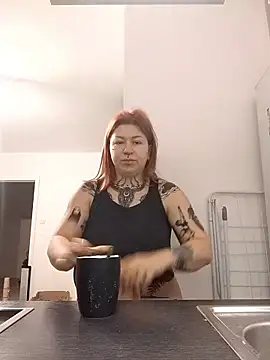 divine eve online show from 9, 1, 2026