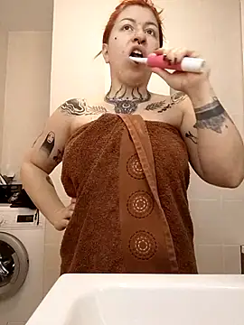 divine eve online show from 31, 10, 2025