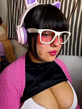 Derry Cooper online show from 8, 1, 2026