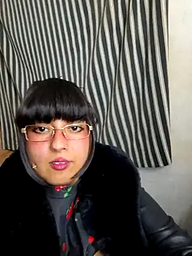 Derry Cooper online show from 17, 12, 2025